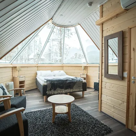 Northern Lights Village 4*