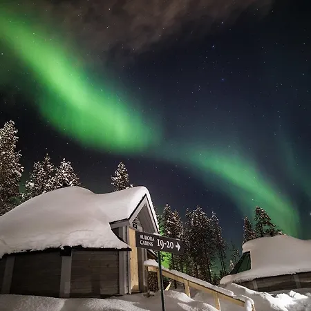 Northern Lights Village Resort 4*