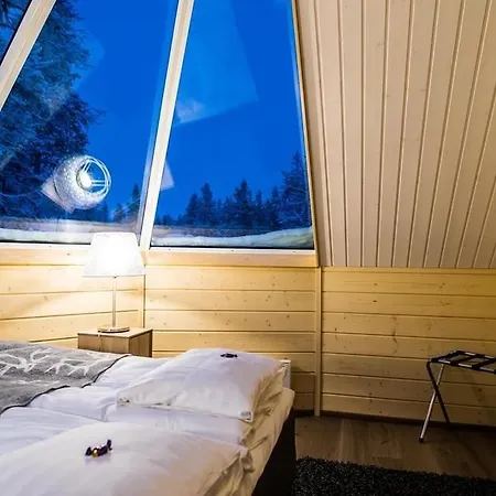 Northern Lights Village 4*