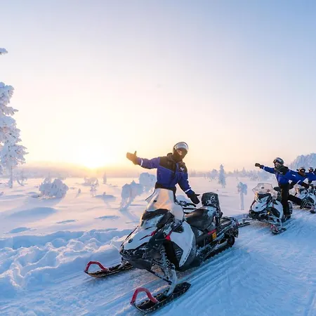 Northern Lights Village 4*