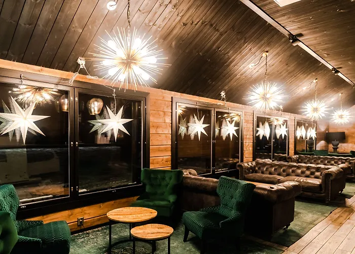 Northern Lights Village 4*