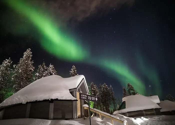 منتجع Northern Lights Village