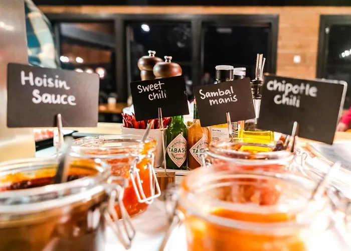 منتجع Northern Lights Village